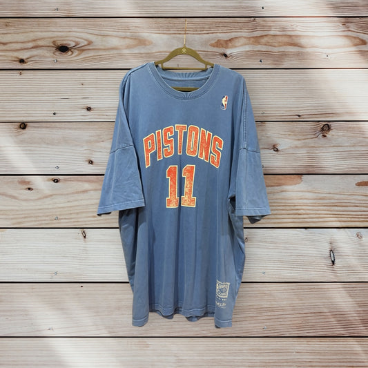 Isiah Thomas Detroit Pistons Hardwood Classics Tee by Mitchell & Ness