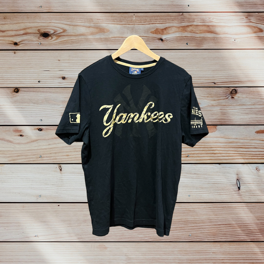New York Yankees T Shirt | Majestic T Shirt | Vintage Throwbacks